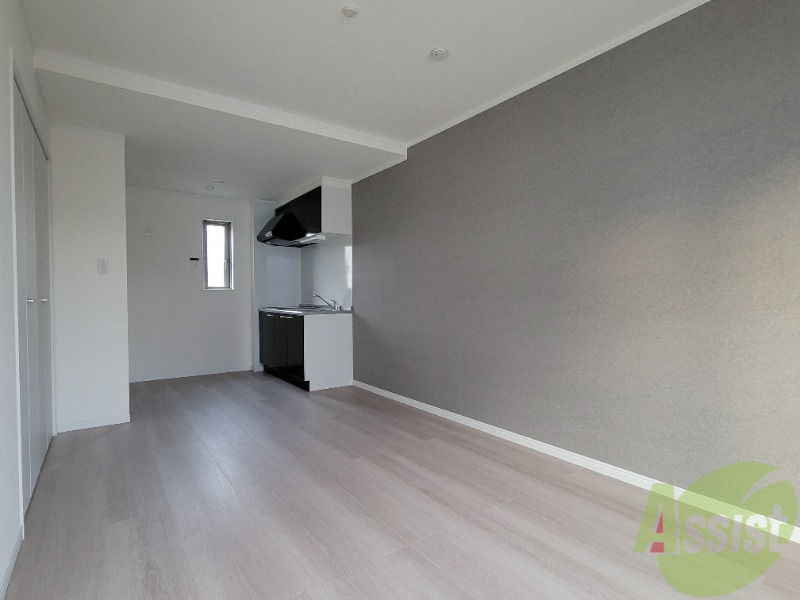 居室・リビング　リビングは広々していて生活もしやすそうですね。。