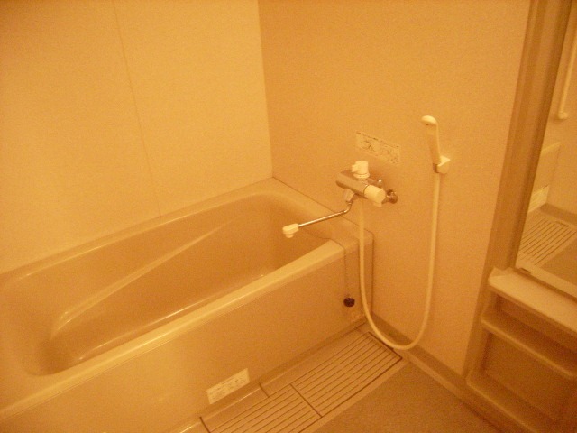 バス・シャワールーム　別号室