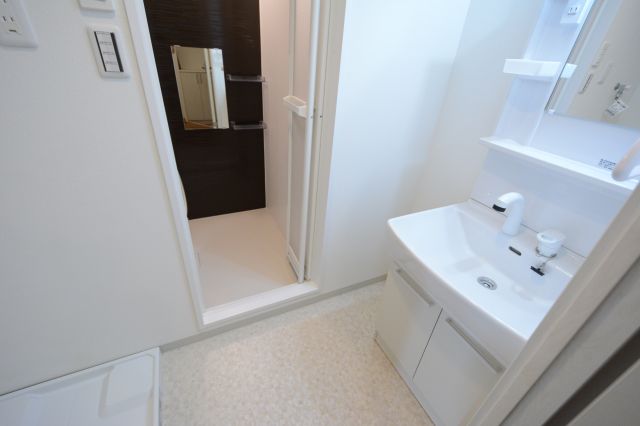 洗面設備　独立洗面化粧台付き☆