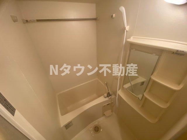 バス・シャワールーム　お風呂で日々の疲れを落としましょう