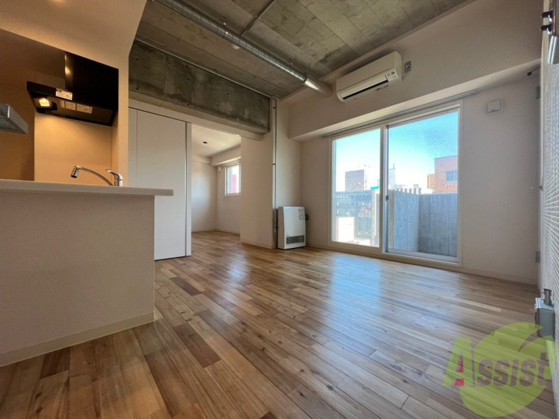 居室・リビング　広くてキレイなＬＤＫが広がっていて、充実した生活が送れそう。