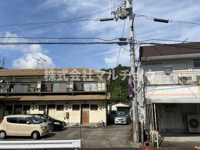 眺望　ちょっとした収納スペースも充実しています