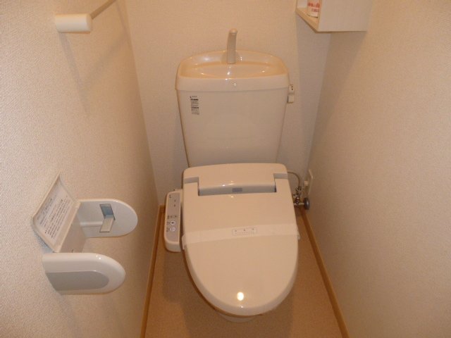 トイレ　ウォシュレット