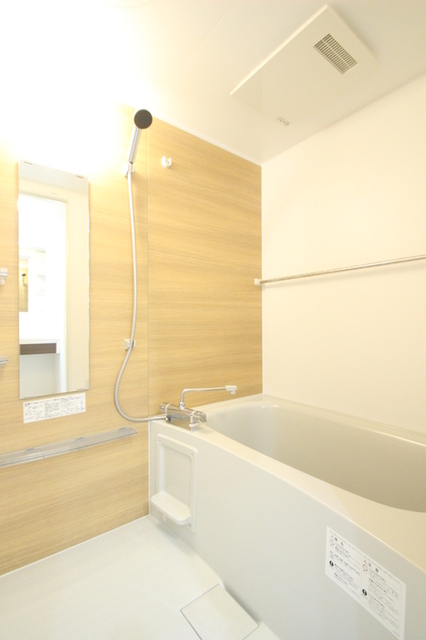 バス・シャワールーム　コンティニュエ　１０３号室　浴室
