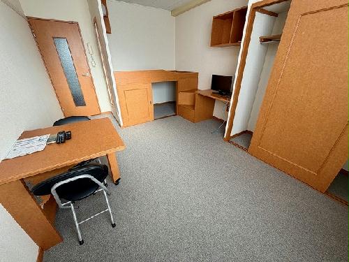 居室・リビング　設備・仕様は号室により異なる為、現状を優先いたします。