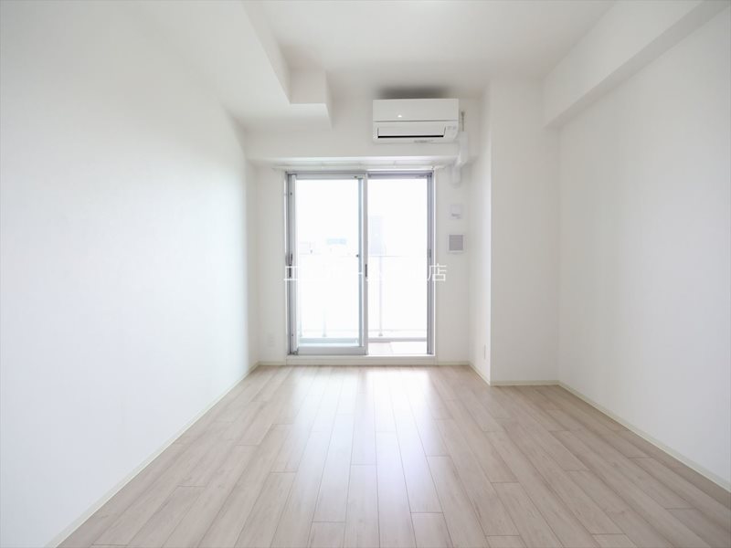 その他部屋・スペース　洋室7.1帖　エアコン付　収納充実　南向バルコニー