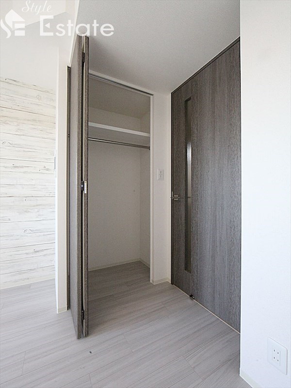 収納　クローゼット