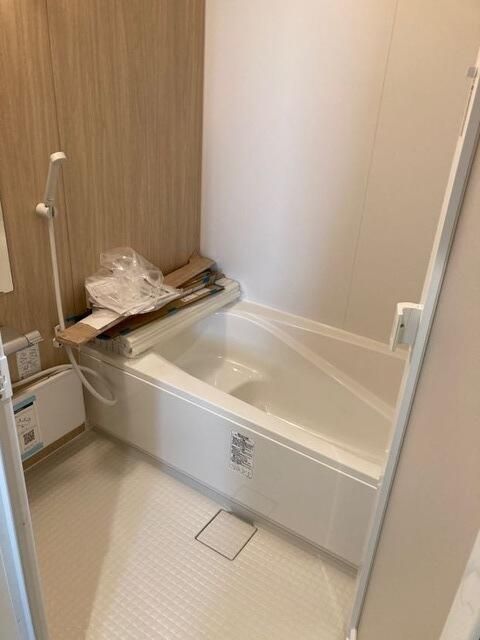 バス・シャワールーム　お風呂です