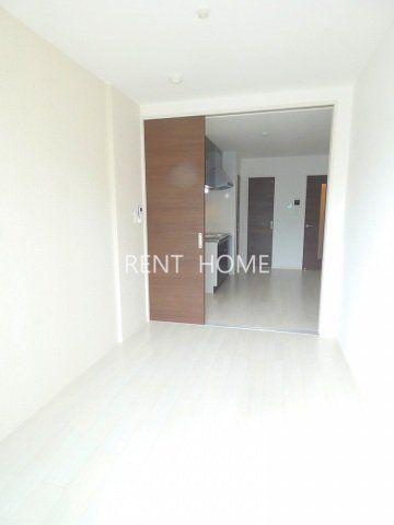 居室・リビング　別タイプのお部屋の写真です