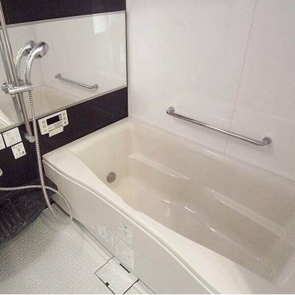 バス・シャワールーム　別号室