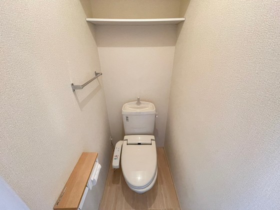 トイレ　※別部屋の写真です