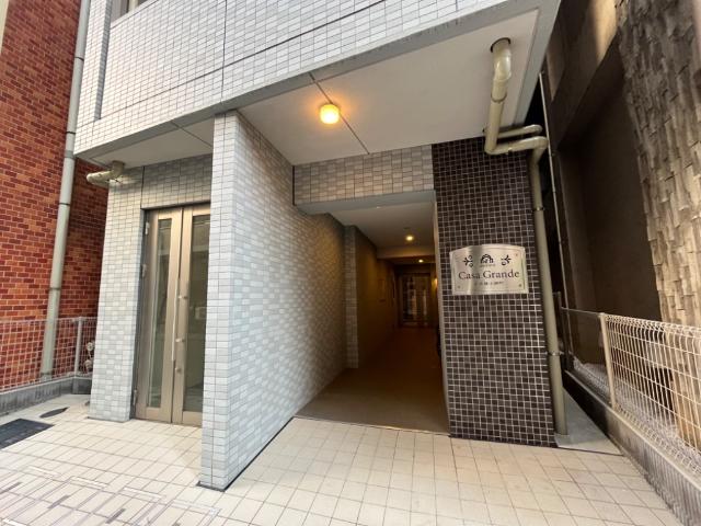 エントランス　外観写真（昼）