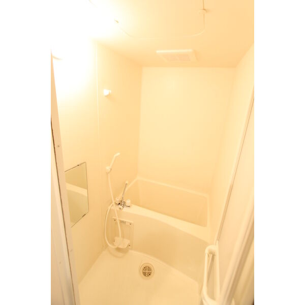 バス・シャワールーム　※同じシリーズの室内写真