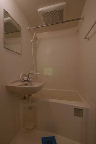 バス・シャワールーム　SYNEX HON-KOMAGOME