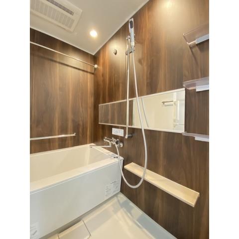 バス・シャワールーム