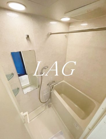バス・シャワールーム　お風呂です。