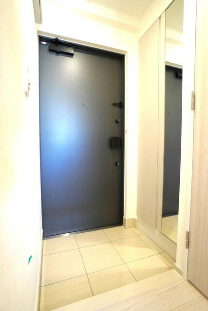 玄関　※写真は同タイプ住戸です。