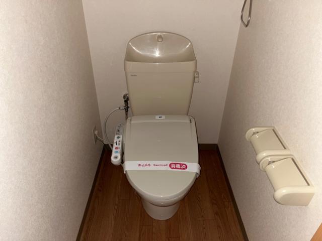 トイレ　シャワー付トイレ