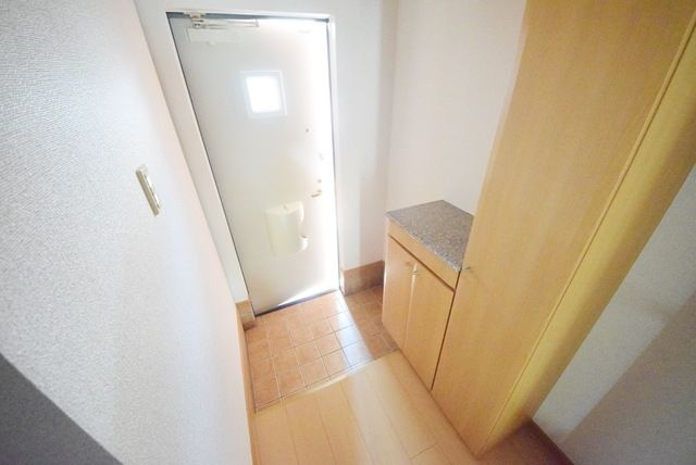 玄関　★★シューズボックスが魅力的★★