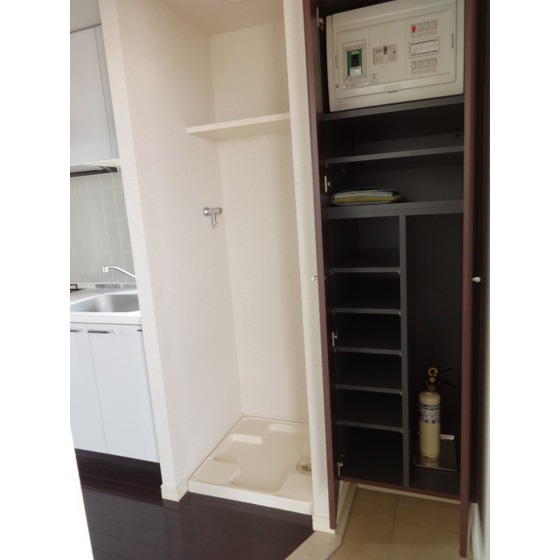 収納　シューズボックス