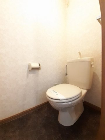 トイレ　コンパクトで使いやすいトイレです