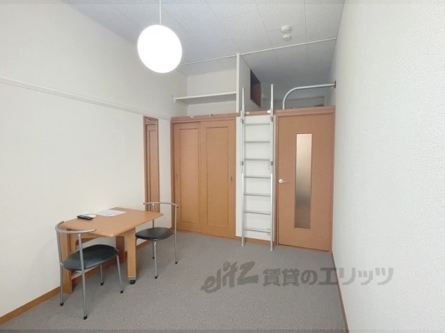 居室・リビング　洋室