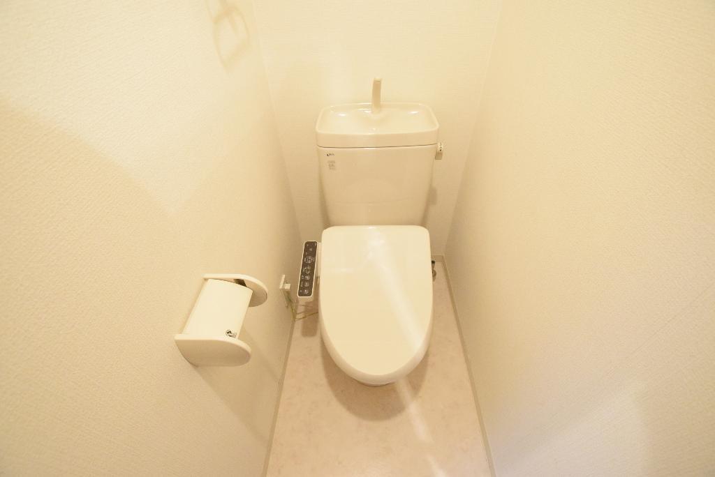 トイレ　シャワー付トイレ