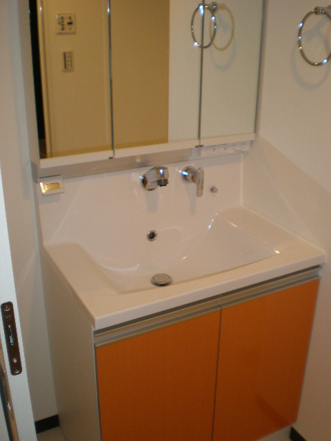 洗面設備　あると便利な独立洗面台