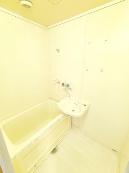 バス・シャワールーム　清潔なバスルーム☆