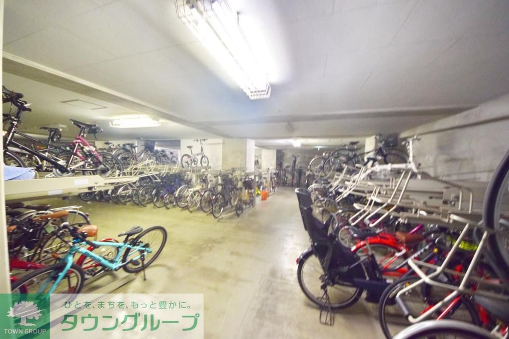 その他共有部分　駐車場