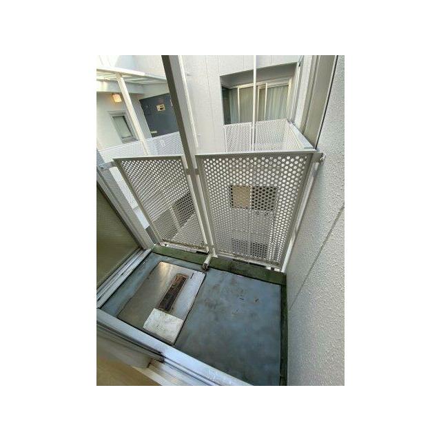 バルコニー　※同仕様写真含む