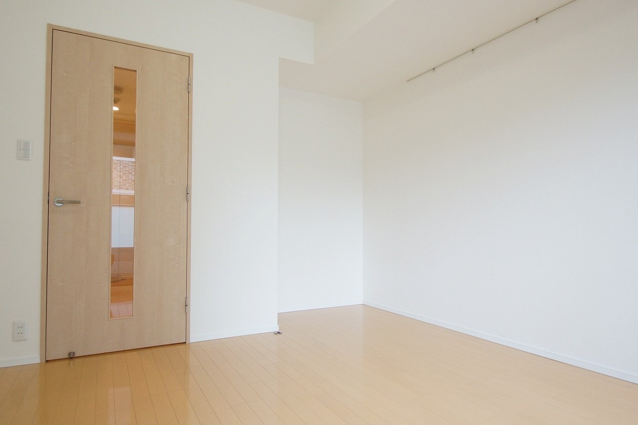 その他部屋・スペース　清潔感のあるフローリングのお部屋です