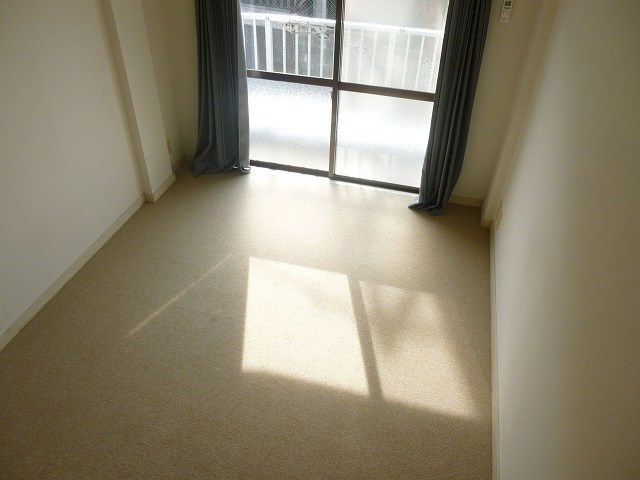 居室・リビング　別部屋参考写真