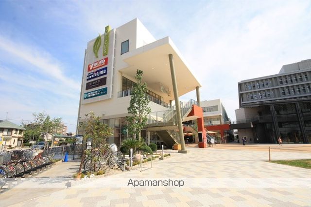 ショッピングセンター　ウニクス川越（ショッピングセンター）まで642m