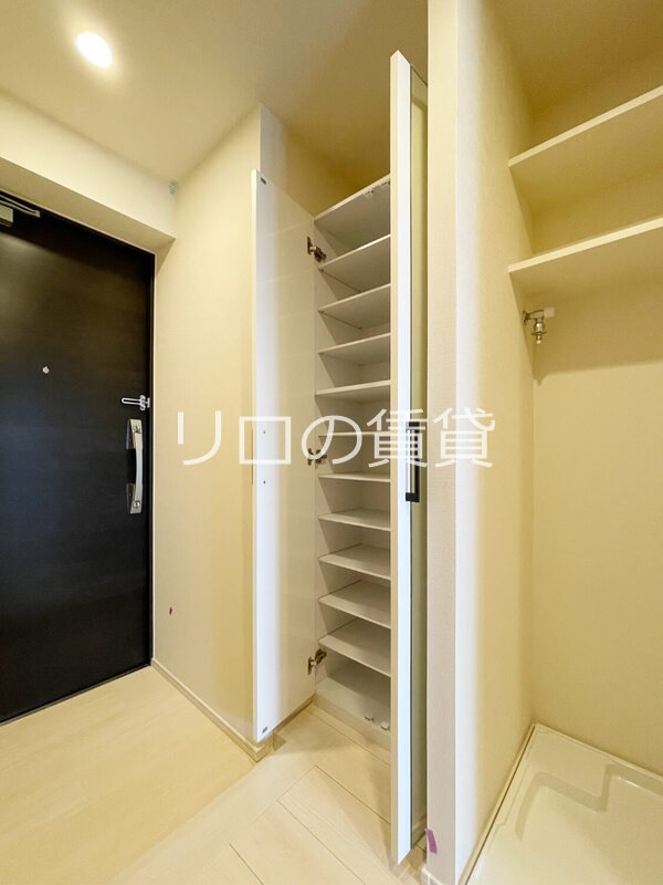 玄関　同型タイプ