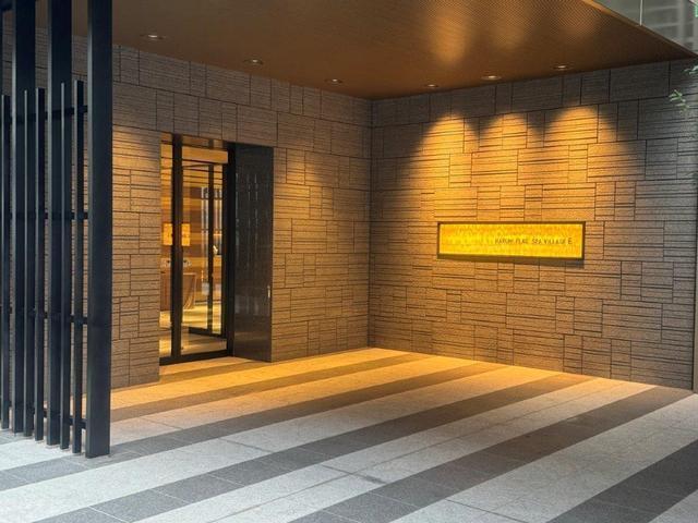 エントランス　エントランス