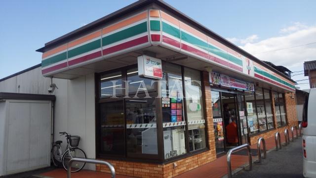 コンビニ　セブン－イレブン　西尾口東店（コンビニ）まで500m