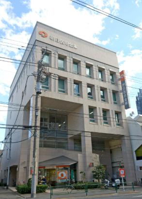 銀行　朝日信用金庫根津支店（銀行）まで226m