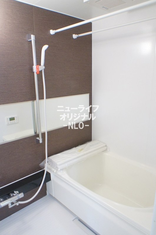 バス・シャワールーム　一日の疲れを癒すバスルームは浴室乾燥機付き☆