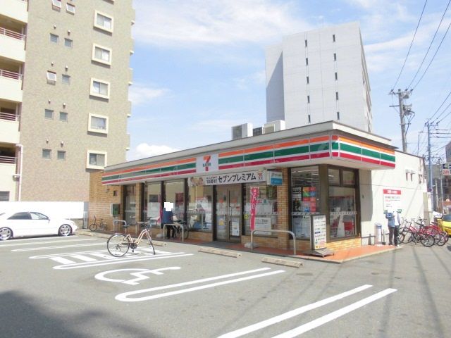 コンビニ　セブンイレブン福岡那の川1丁目店（コンビニ）まで288m