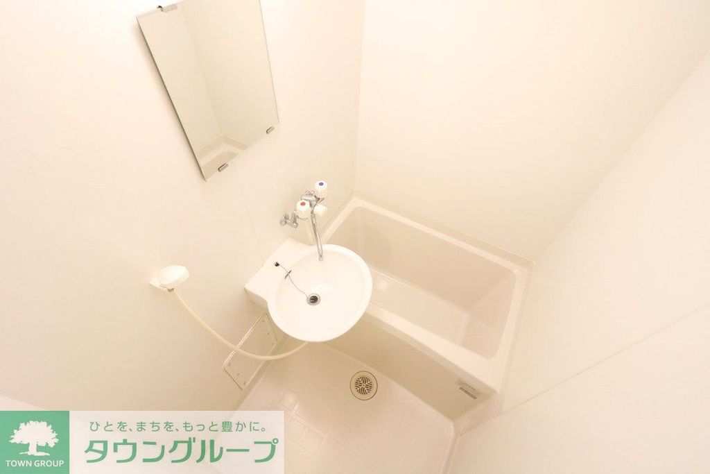 バス・シャワールーム　バストイレ別、浴室乾燥機付き