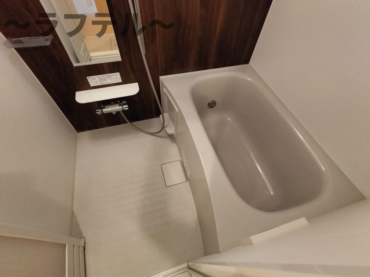 バス・シャワールーム　別部屋イメージ写真