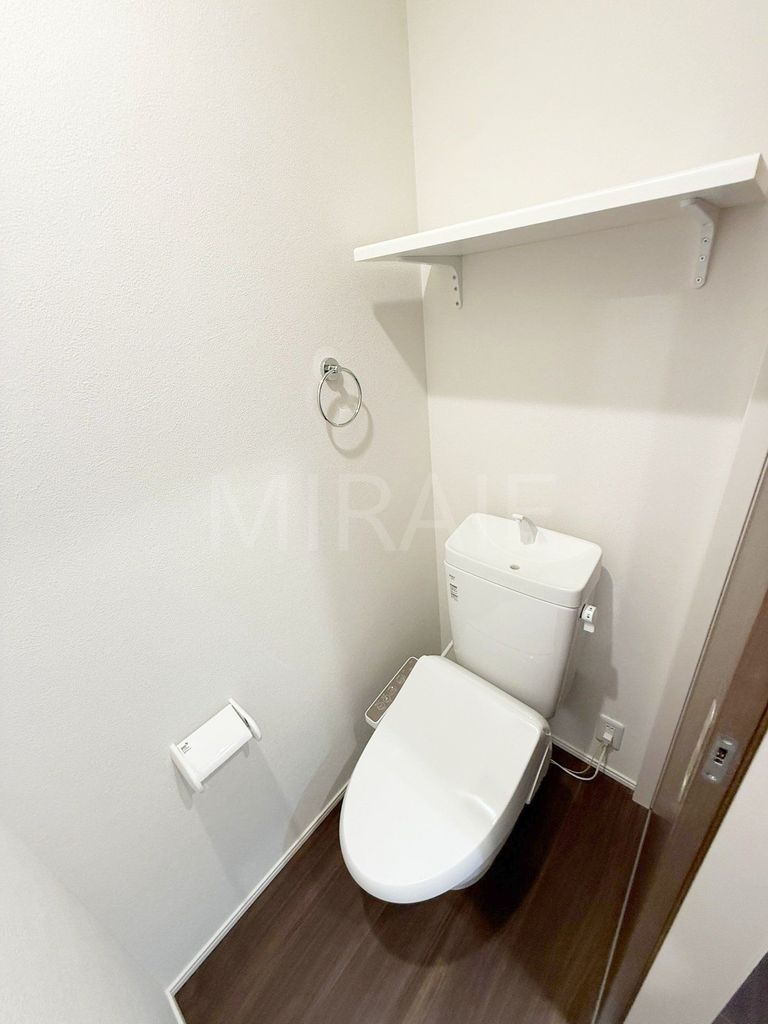 トイレ　同シリーズ施工