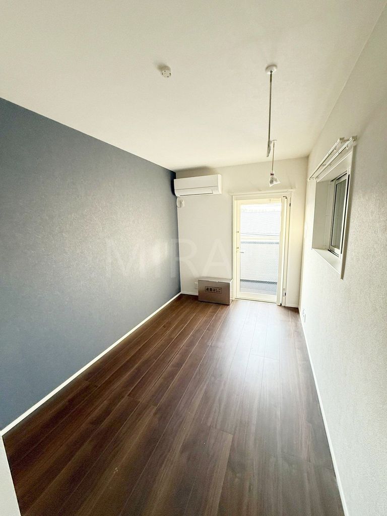 居室・リビング　同シリーズ施工