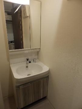 洗面設備　洗髪洗面化粧台