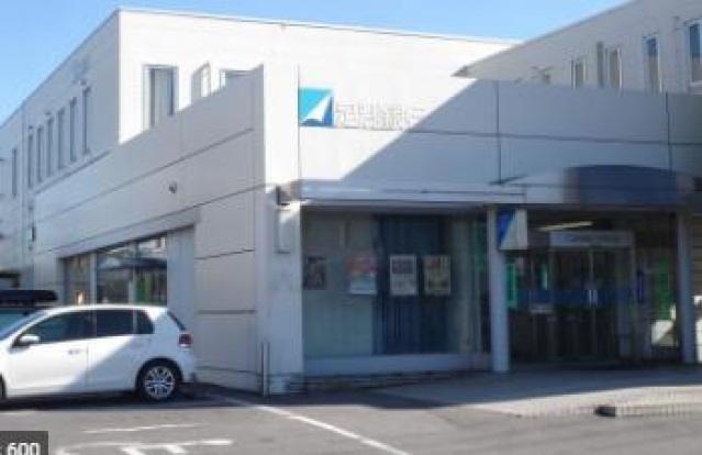 銀行　足利銀行戸祭支店（銀行）まで1080m