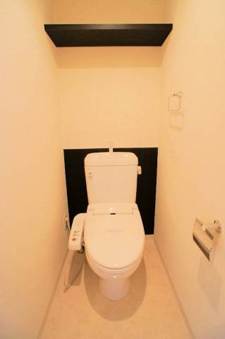 トイレ　別号室