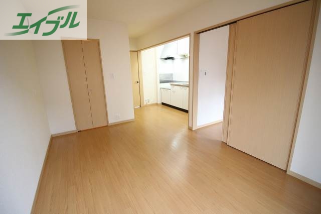 居室・リビング　リビング