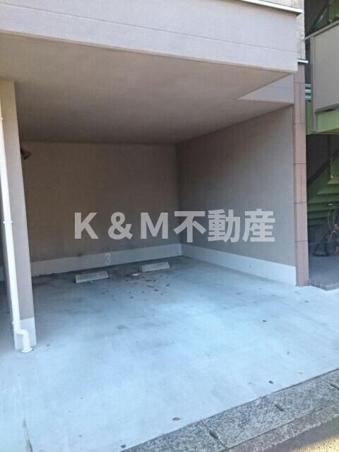 駐車場　駐車場があります