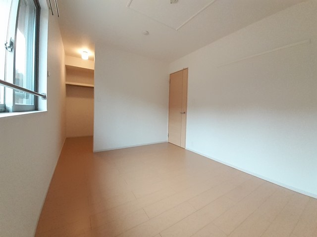 その他部屋・スペース　洋6帖（北側）